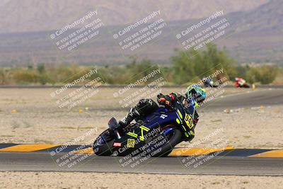 media/Oct-08-2023-CVMA (Sun) [[dbfe88ae3c]]/Race 5 Amateur Supersport Open/